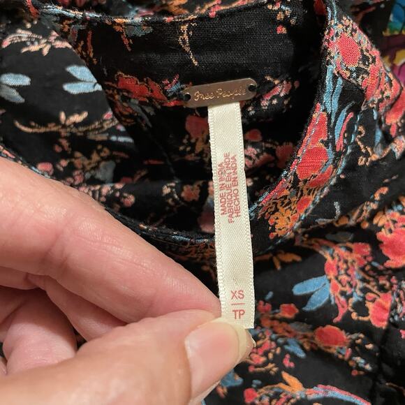 Free People WOMENS Monica Floral Corset Top Cropped Backless NWOT Black Red XS - Picture 7 of 13